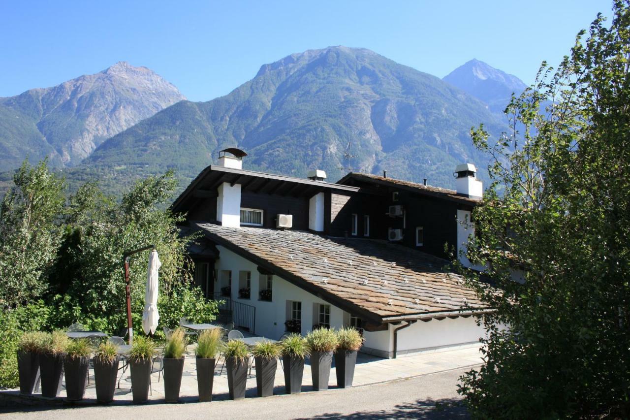 Hotel Village Aoste Extérieur photo